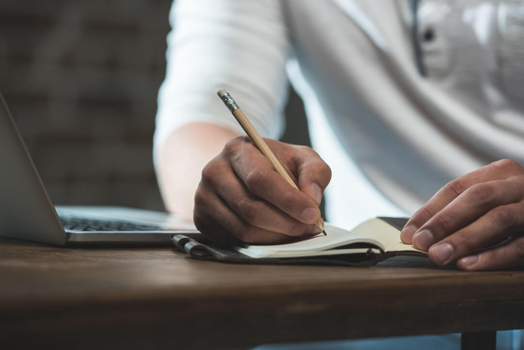 gestao-de-conteudo-o-que-e-como-funcionaO marketing de conteúdo, já criado e consolidado há muito tempo, continua sendo uma das maiores ferramentas para atrair leads e convertê-los em clientes para o seu negócio. Isso é um fato. Apesar de simples, p Gestão de conteúdo: o que é? Como funciona?