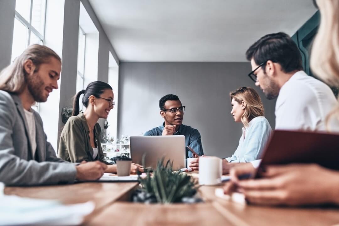 Entenda como sua empresa pode construir uma presença na internet