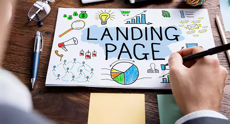 Empresário desenhando o conceito de landing page